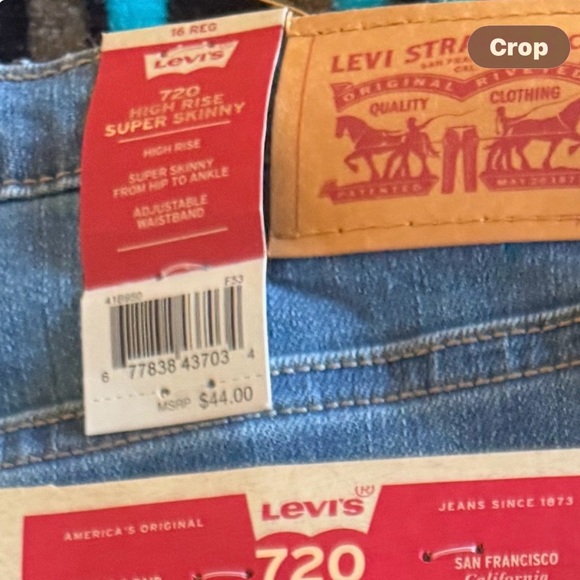 New Levi's Jeans - Picture 4 of 4